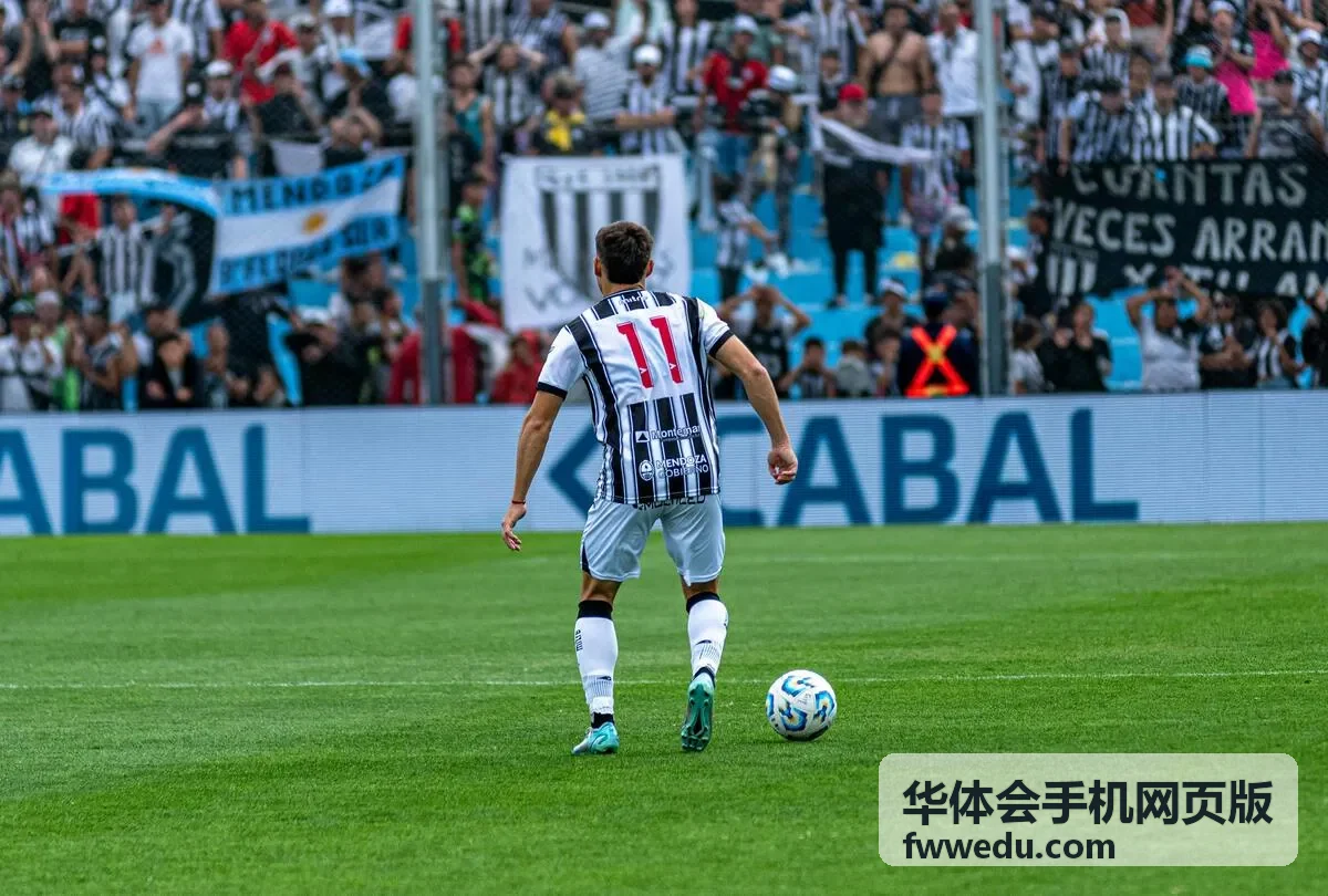 华体会手机网页版产品与体验专场分享画面